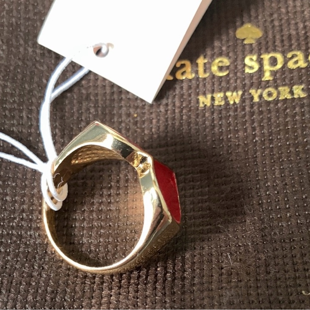 ♠️KATE SPADE RED ENAMEL HEART RING♠️ - Picture 3 of 5